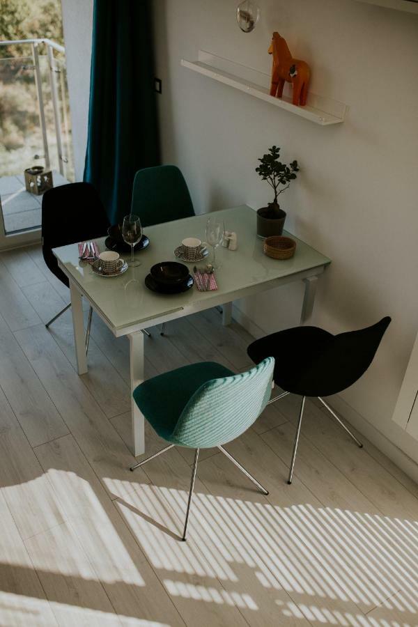 Ng New Gardens Apartment 波兹南 外观 照片